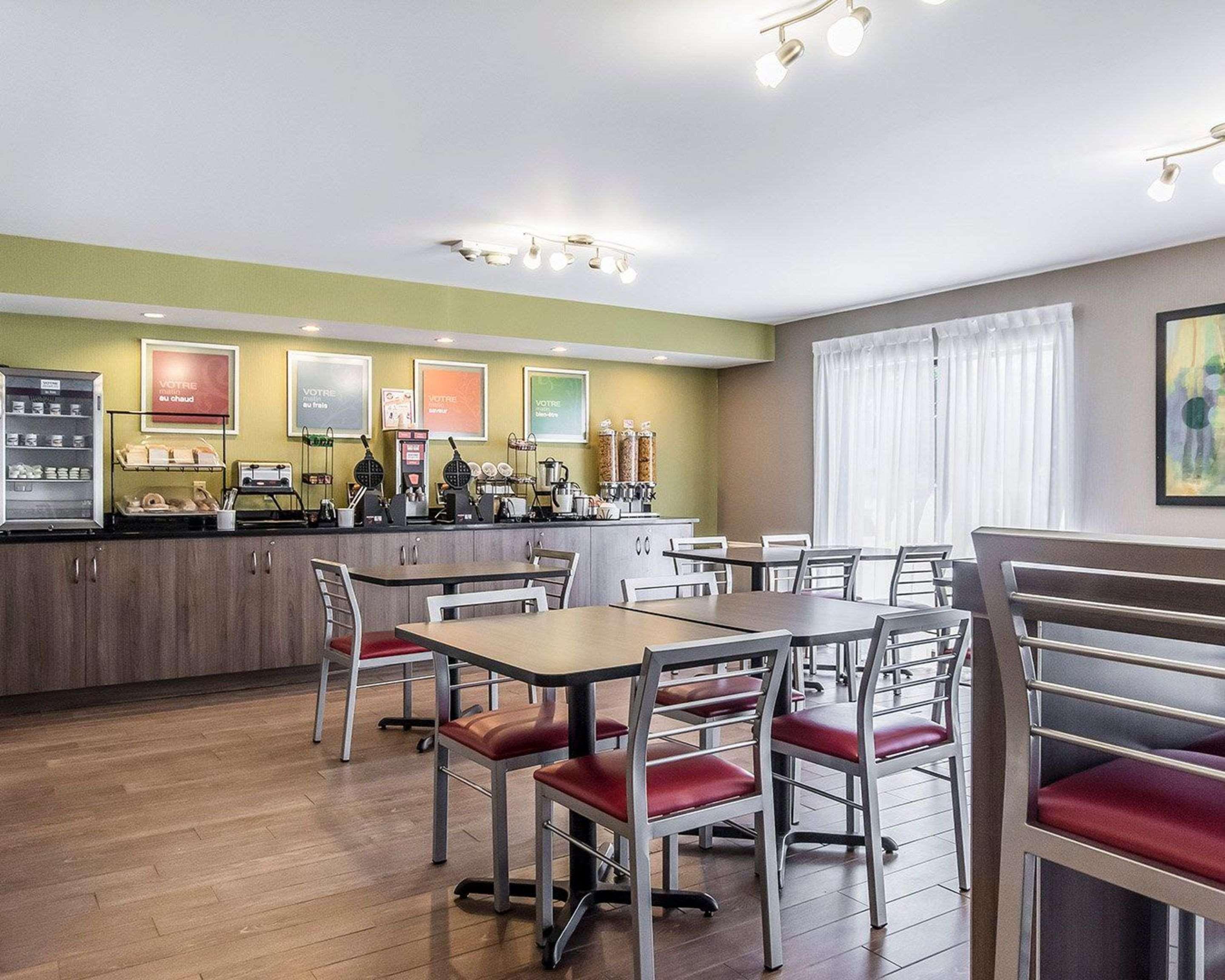 Comfort Inn Rivière-du-Loup Esterno foto